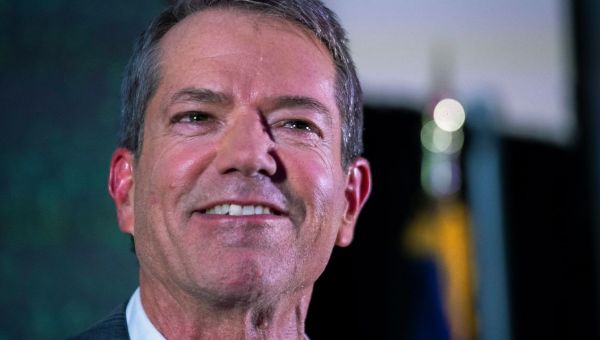 Former Nebraska Gov. Pete Ricketts to Fill Vacant U.S. Senate Seat