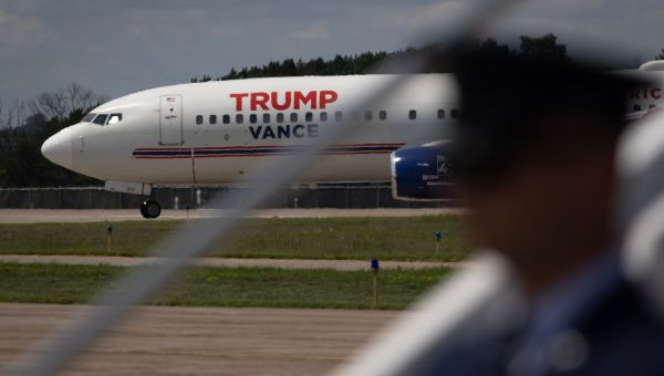 JD Vance’s plane makes emergency landing after door malfunction