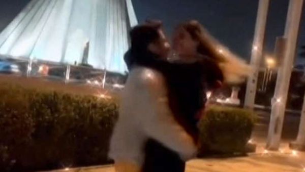 Iran court jails dancing pair for 10 years