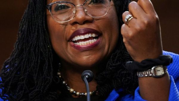 US Justices Jackson, Thomas illustrate heated US debate on race