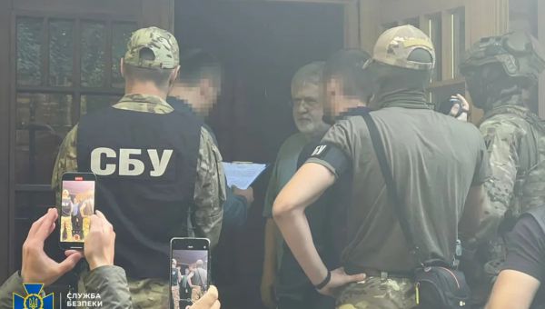 Zelensky thanks law enforcement after Kolomoisky arrest
