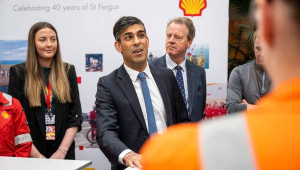 Rishi Sunak claims bid to ‘max out’ North Sea oil and gas is ‘good for the climate’