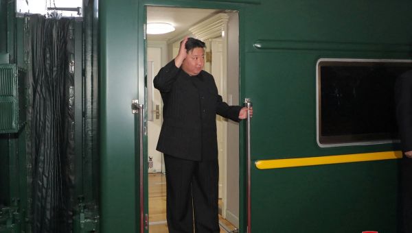 Ukraine-Russia war – live: North Korea’s Kim Jong-un reaches Russia in armoured train for meeting with Putin