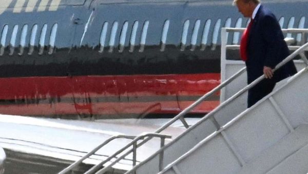 Trump arrives in Miami for Tuesday’s arraignment