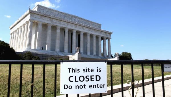 Why the chances of a government shutdown this fall are already on the rise