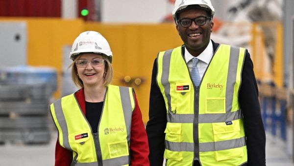Liz Truss to stand by Kwasi Kwarteng despite humiliating tax cuts U-turn