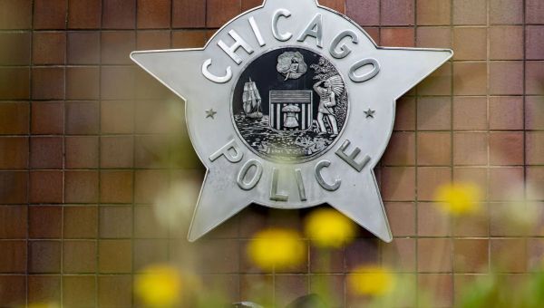 Civilian Office of Police Accountability acknowledges complaint against Chicago officers for alleged sex with migrant housed at station
