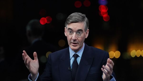 Watch Jacob Rees-Mogg told to evacuate on GB News during Buckingham Palace explosion