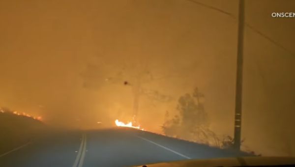 Southern California Fire Explodes in Size, Forcing Mountain Town to Evacuate