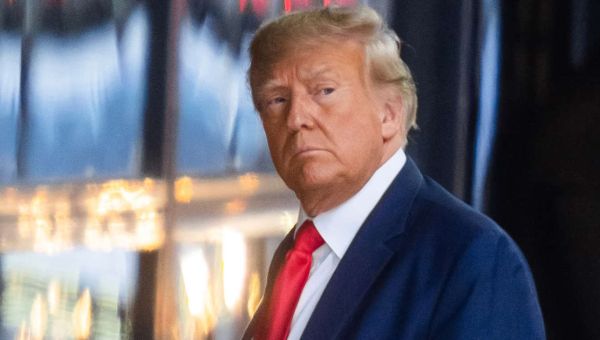 Trump charged with 37 counts in classified documents case, indictment says