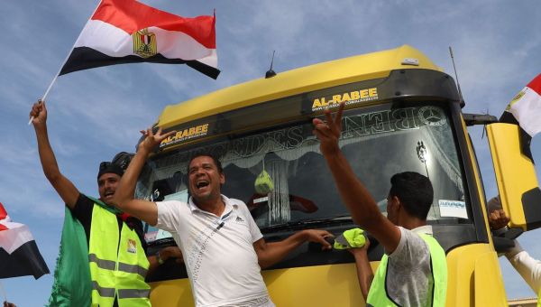 U.S. Defense Secretary Expresses Concern About Attacks Against American Troops