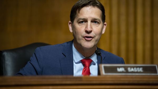 UF search committee recommends Nebraska Senator Ben Sasse to be next school president