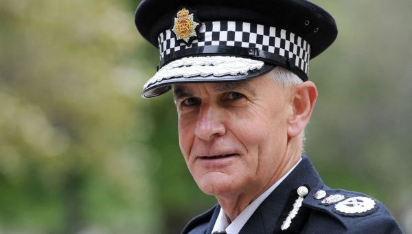 Armed police rely on ‘wild west’ tactics to catch dangerous criminals, warns former chief