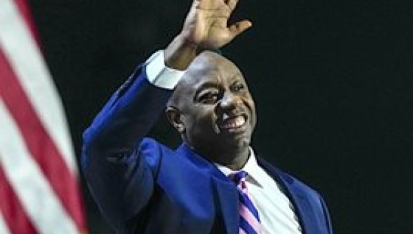 Sen. Scott Married Saturday in Charleston Ceremony