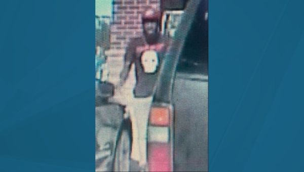 Search underway for Nashville police chief's son after 2 officers injured in La Vergne shooting
