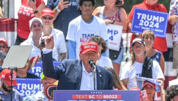 Trump in SC: Former president vows retaliation against Biden, Democrats over indictments