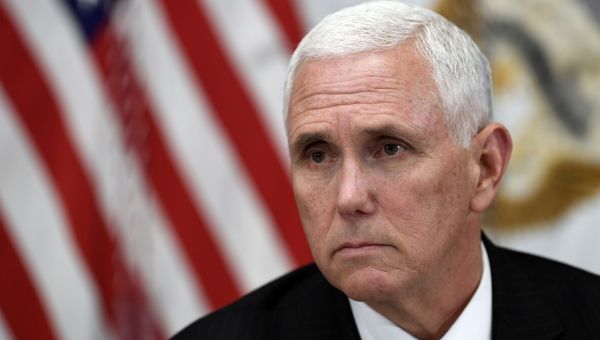 Pence becomes first GOP presidential candidate to visit Ukraine, meet with Zelensky
