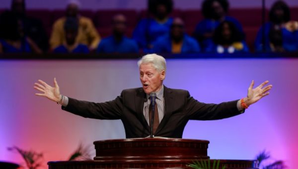 Former President Bill Clinton Rushed To Hospital After Developing Fever