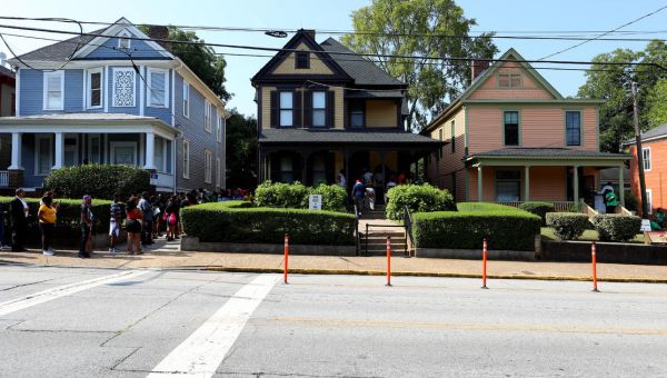 Woman tries to set fire to Martin Luther King Jr.’s birth home, Atlanta police say