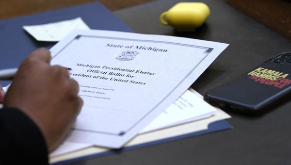 Michigan has 15 electoral votes. Here's how the electoral college works for the state.