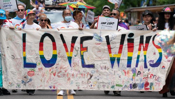 Human Rights Campaign issues first-ever state of emergency declaration for LGBTQ+ Americans