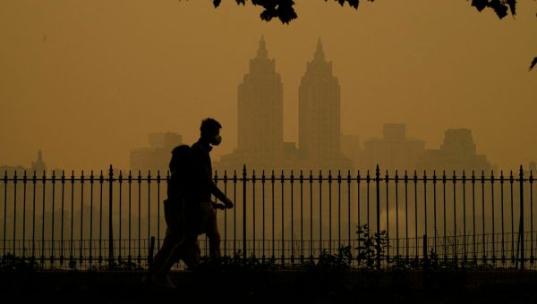 Staying safe in smoky air is particularly important for some people. Here’s how