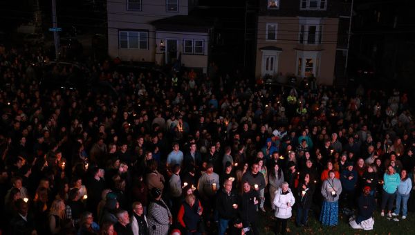 Vigil for Maine mass shooting victims draws more than 1,000 in Lewiston
