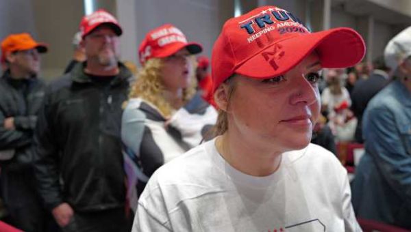 Iowa caucus updates: What to know in final hours before Monday’s caucuses