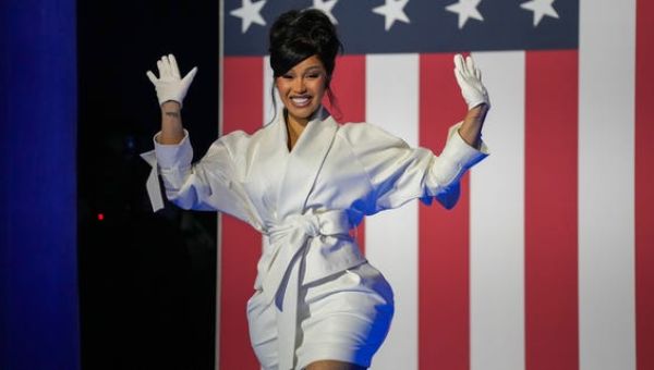Cardi B Brings Her Unapologetic Style to Kamala Harris’s Campaign Rally