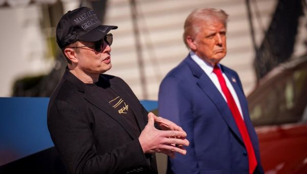 Trump administration asks Supreme Court to block effort to get information on DOGE