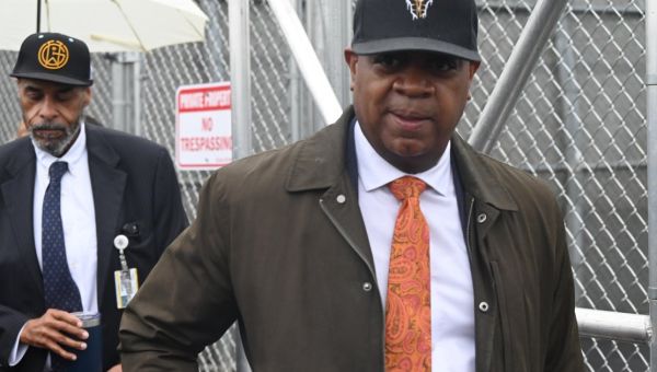U.S. attorney drops charge against Newark Mayor Ras Baraka