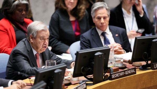 UN Chief Sees 'Flame Of Hope' In Syria, Calls For End To Israel Strikes