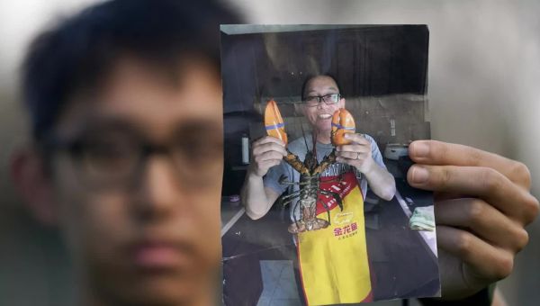 US returns 4 prisoners to China in exchange for 3 Americans in rare deal