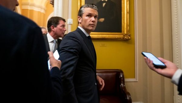 Trump ‘not making a ton of calls’ on Hegseth’s behalf: Haberman