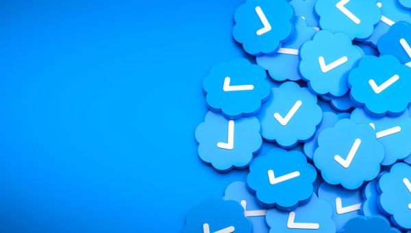 Twitter’s biggest users say they won’t be paying for Twitter Blue checkmarks