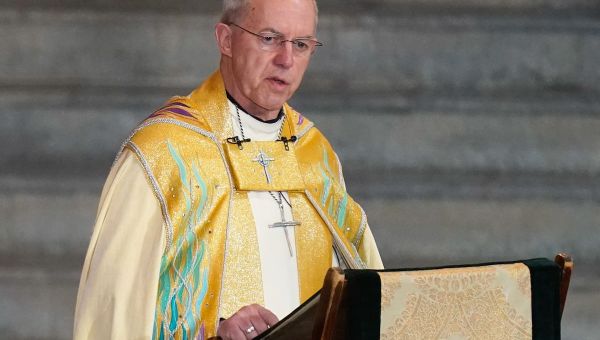 Reverend who called for Welby to quit 'pleased' he has taken 'responsibility'