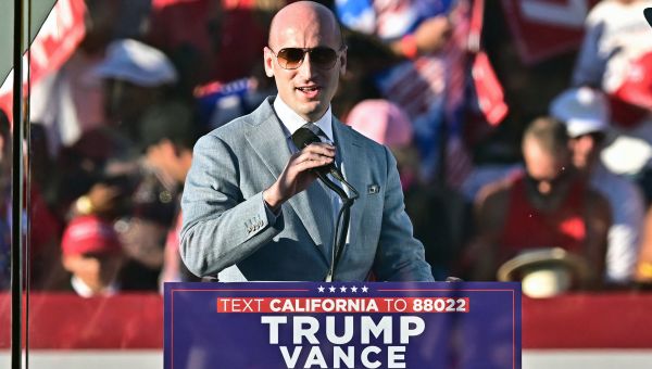 Trump Names Stephen Miller to Be Deputy Chief of Policy, Vance Confirms