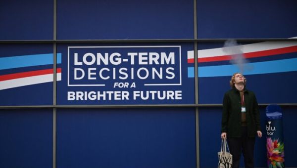 Parliament Could Vote on Phasing out Smoking, as Prime Minister Tackles Health Concerns