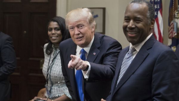 Ben Carson Endorsement, Biblical Themes Lead Trump Campaigning in Sioux City