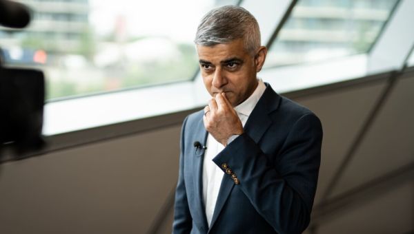 Mayor of London Sadiq Khan Backs Cars for Ukraine Scheme in Apparent U-turn