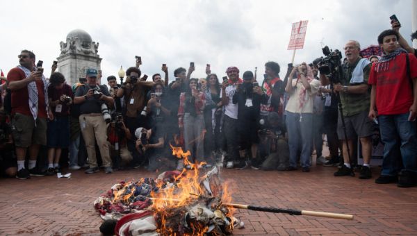 Democratic, Republican Leaders Condemn Flag Burnings, Vandalism During Netanyahu Visit