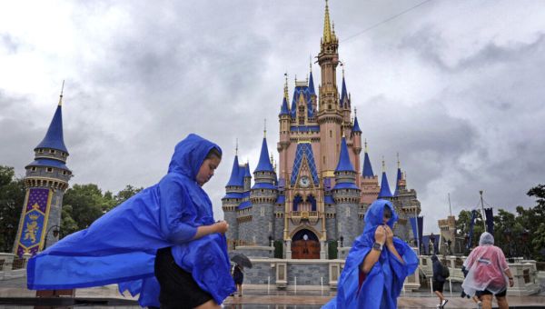 Floridians Scurry to Prepare for Second Hurricane Hit in Two Weeks