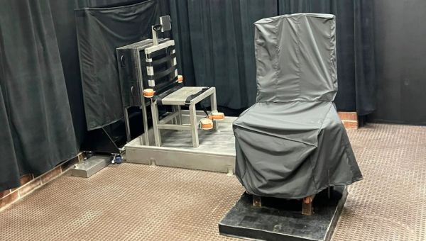 Last words of killer executed by FIRING SQUAD & left gasping when shot 3 times