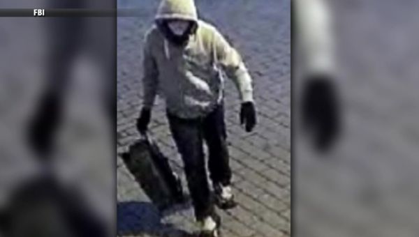 FBI releases new video of a suspect planting a pipe bomb near DNC offices on eve of the Capitol riot – Boston News, Weather, Sports | WHDH 7News