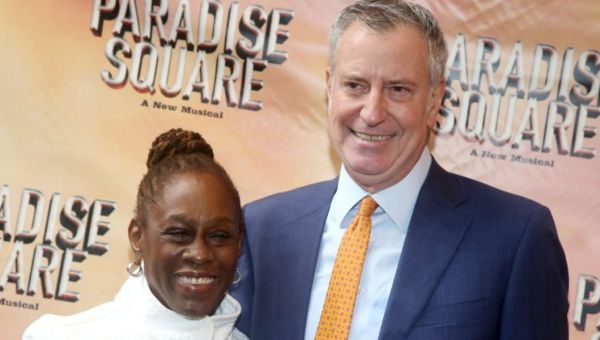Former NYC mayor Bill de Blasio and his wife — who publicly identified as a lesbian earlier in life — announce they’re separating and will date people, but will still share their home
