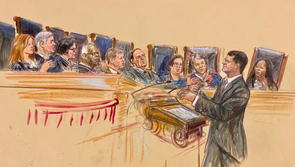 Analysis: Conservative justices object to how lower courts are blocking Trump, but birthright citizenship case presents deeper issues | CNN Politics