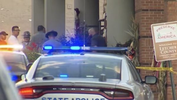 Judge Shot And Killed Inside Courthouse, Sheriff Arrested * 100PercentFedUp.com * by Danielle