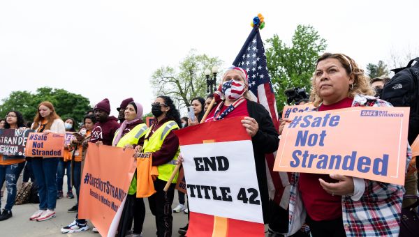 Court throws out pandemic-era border expulsion policy - Roll Call