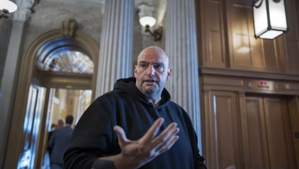 Video of John Fetterman arguing about plane seatbelt takes off online