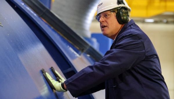 Boris Johnson slithers off as an MP amid lies and threats